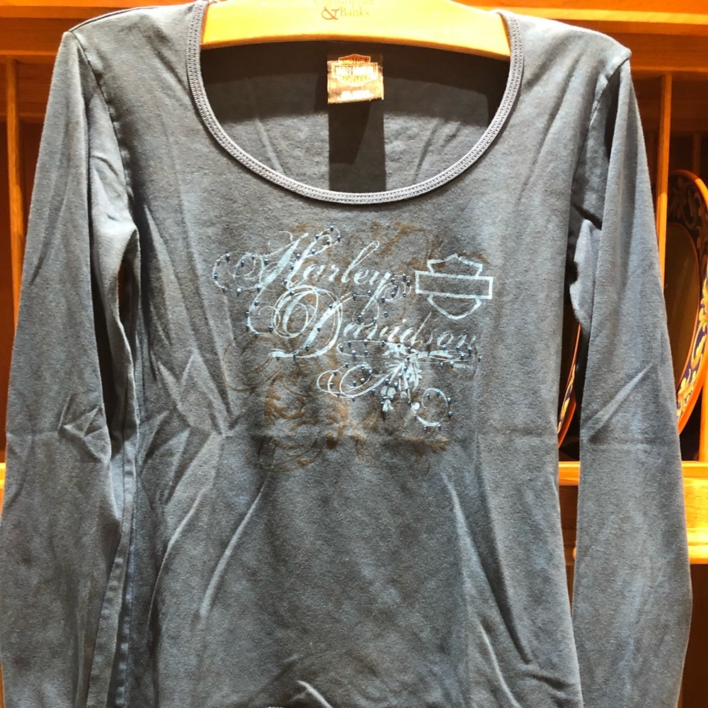 Harley Davidson women’s long sleeve shirt